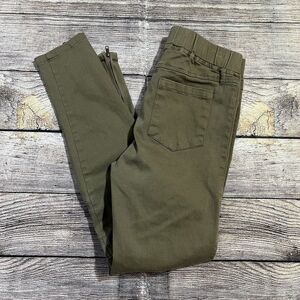 Umgee Women's Medium Green Moto Leggings With Zip‎ Ankle